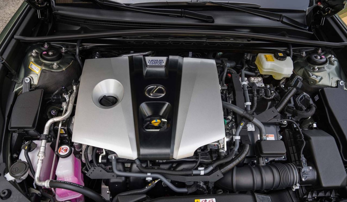 New 2022 Lexus ES 300h Engine