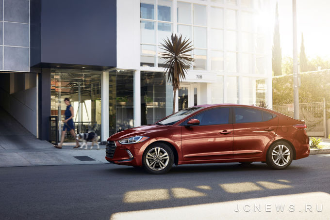 Hyundai выпускает новую версию Elantra