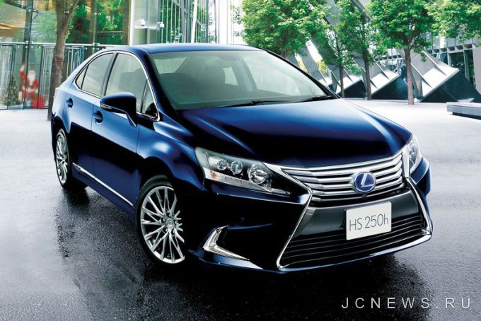 Специальный выпуск Lexus HS 250h