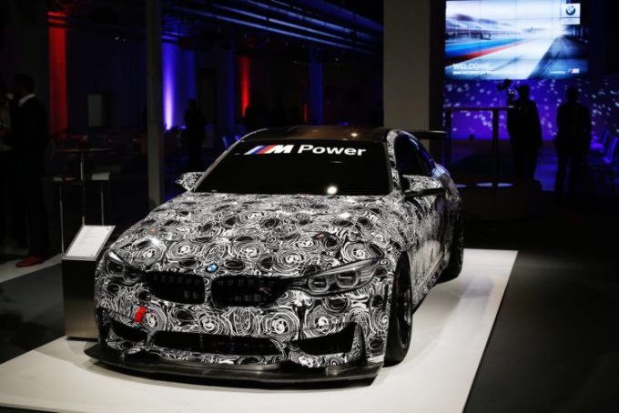 Первое официальное изображение BMW M4 GT4