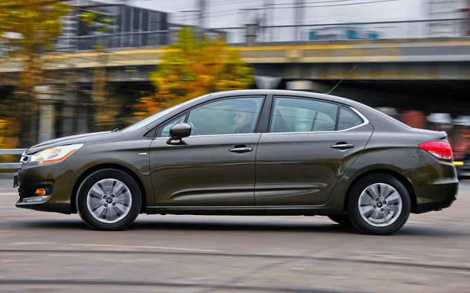 Длительный тест Citroen C4: есть ли жизнь после гарантии?