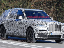Rolls-Royce Cullinan снова показался перед камерами