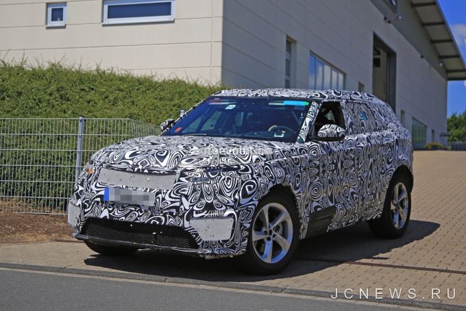 Новый кроссовер Range Rover выпустили на тестирование