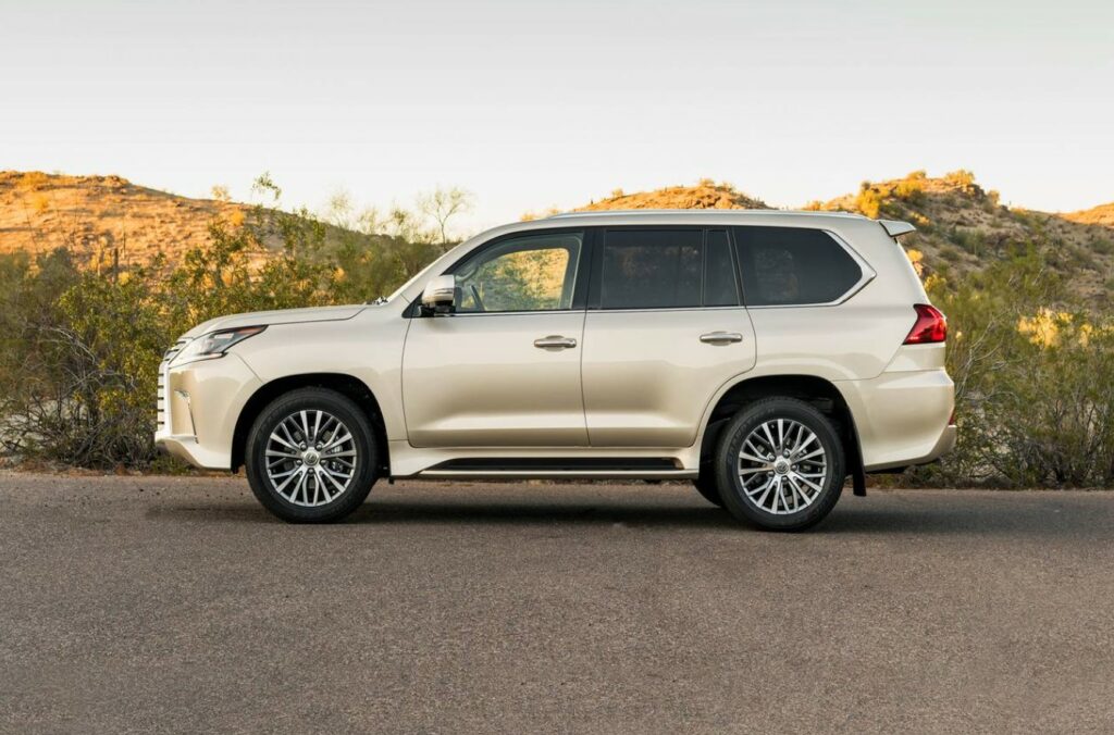 Lexus LX Exterior