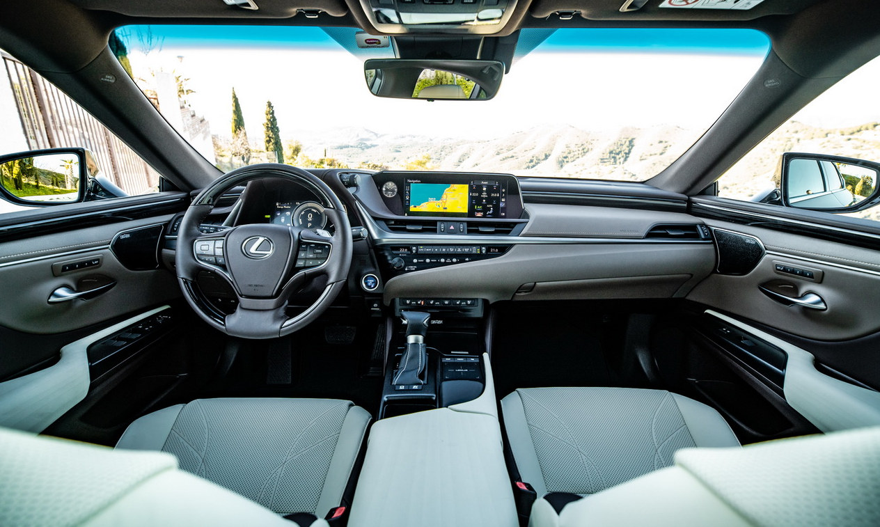 2024 Lexus ES Interior